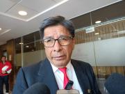 Diputado propone ajuste en el precio oficial del dólar y del combustible para mejorar la economía