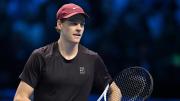 Jannik Sinner se instala en la final del ATP Finals y espera a su rival