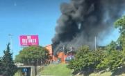 Voraz incendio en una fábrica textil de Villa Celina