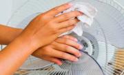 ¿Tu ventilador acumula tierra? El truco casero con un solo ingrediente para limpiarlo rápido