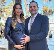 Así luce el embarazo Dayana Mendoza, la Miss Universo más bella de la historia