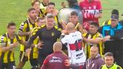 Escándalo en el final de Deportivo Madryn vs Morón: trompadas, patadas e insultos entre los jugadores
