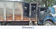 Tragedia: nene de 4 años murió tras incendiarse un camión donde jugaba