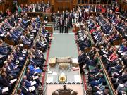 Gran Bretaña advierte a sus legisladores que espías chinos buscan contactarlos por LinkedIn