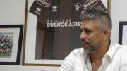 El presidente de Platense se agarro a piñas con un hincha tras la derrota ante Gimnasia
