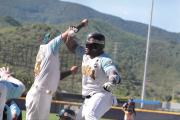 Bravos arruina la fiesta de Águilas en el Juego de la Chinita