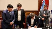 Ratifican en El Calafate contratos de áreas petroleras de zona norte