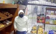 Asaltaron una panadería y amenazaron a la empleada en La Plata