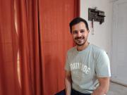 Mundos íntimos. Teníamos un bar de pueblo. Mi madre quiso para mí otro futuro, pero allí supe de un mundo que no está en los libros