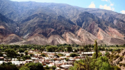 Descubrí Jujuy en 2026: el destino en medio de la Quebrada lleno de tranquilidad y colores en sus paisajes