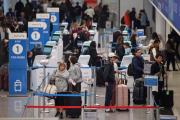 ¿Tormentas en la semana festiva? Conoce los aeropuertos de EEUU que podrían tener mal clima en Acción de Gracias