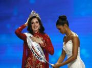 Dueño de Miss Universo niega fraude en elección y anuncia acciones legales contra medios