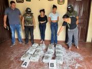 Interceptan un minibús con 289 paquetes de marihuana