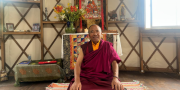 Khenpo Phuntsok Tanzin: “El budismo es una filosofía, no es una religión”