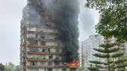 Reportan incendio en edificio de Vitacura: afectaría a departamento del tercer piso