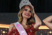 Daniella Ríos, la representante de Nueva York, es coronada como la nueva “Miss Latin America USA/EVTV 2025”