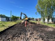 Intenso Movimiento en Barrio Mevir de Cardona por Obras de Acondicionamiento Urbano