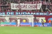 “Gracias Chiqui”: La bandera de Lanús para el presidente de la AFA