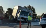 Brutal siniestro al borde de la tragedia en la Autopista