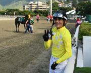 Velocidad pura y fuerte atropellada: El sello de Johan Aranguren para ganar en La Rinconada