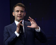 Ante la amenaza de Rusia /Macron anunciará la restauración voluntaria del servicio militar