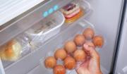 El error común al guardar huevos en casa y cómo evitarlo, según un especialista