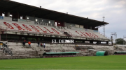 Real Santa Cruz desmiente haber prohibido el uso del estadio a Oriente, pero reconoce deuda