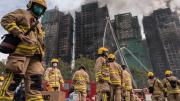 El incendio de Hong Kong deja ya 146 muertos y siguen labores de búsqueda en el quinto día
