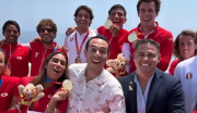 Presidente José Jerí CELEBRÓ MEDALLAS DE SURF DE PERÚ en los Juegos Bolivarianos
