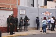 Fiscalía y Policía intervienen oficinas de YPFB en Cochabamba tras denuncia por cobros irregulares