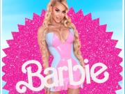 La “Barbie humana” argentina y el polémico tratamiento con sangre que usa para mantenerse joven