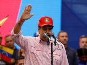 El régimen de Venezuela autoriza a reanudar los vuelos para repatriar a migrantes desde Estados Unidos