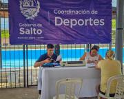 Comenzó la recorrida por las Piscinas Barriales para la expedición del carné de la temporada 2025–2026