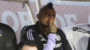 Vidal tuvo trabajo diferenciado tras sumarse tarde a la práctica en Colo Colo