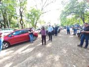 Operativo sorpresa en IPS revela venta clandestina de fármacos en pleno estacionamiento