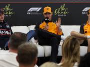 Verstappen, Norris y Piastri, juntos en la previa del GP de Abu Dhabi, y la pregunta más incómoda: ¿los McLaren se dejarán pasar para ganar el título de Fórmula 1?