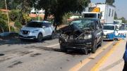 Brutal choque entre una camioneta y un camión en Ruta 22: heridos y complicaciones en el tránsito