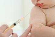Panel federal en EE. UU. recomienda dejar de vacunar a recién nacidos contra la hepatitis
