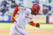 LVBP: Cardenales prevaleció ante Tiburones en partido de mucho peso