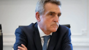 Agustín Rossi acusó al Gobierno de “entregar soberanía”