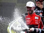 Agustín Canapino hace historia al andar y ya es pentacampeón del Turismo Carretera