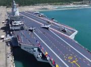 Fujian: cómo es el portaaviones de última generación que China sumó a su flota para desafiar el poderío naval de EE UU en el Pacífico