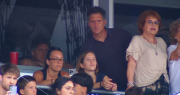 Guillermo Barros Schelotto, presente en el Bosque para el clásico entre Gimnasia y Estudiantes