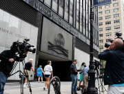 Arquidiócesis de Nueva York negociará acuerdo por abuso sexual para 1300 acusadoras