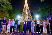 Se realizó el tradicional encendido de la ornamentación lumínica y del árbol de navidad ecológico