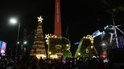 La Ciudad encendió sus luces navideñas frente al Obelisco y dio inicio a la celebración