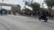 Vecinos de Quillacollo inician bloqueos en ruta Cochabamba-La Paz; exigen esclarecer muerte en enfrentamientos