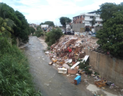 Quebrada de Tacagua sigue repleta de basura