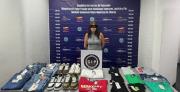 ¡In fraganti! Capturan a una mujer en Chacao tras hurtar varias prendas de un centro comercial