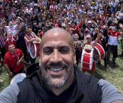 El presidente, como un hincha más en la final: ¿cómo será el viaje de Juan Sebastián Verón a Santiago?